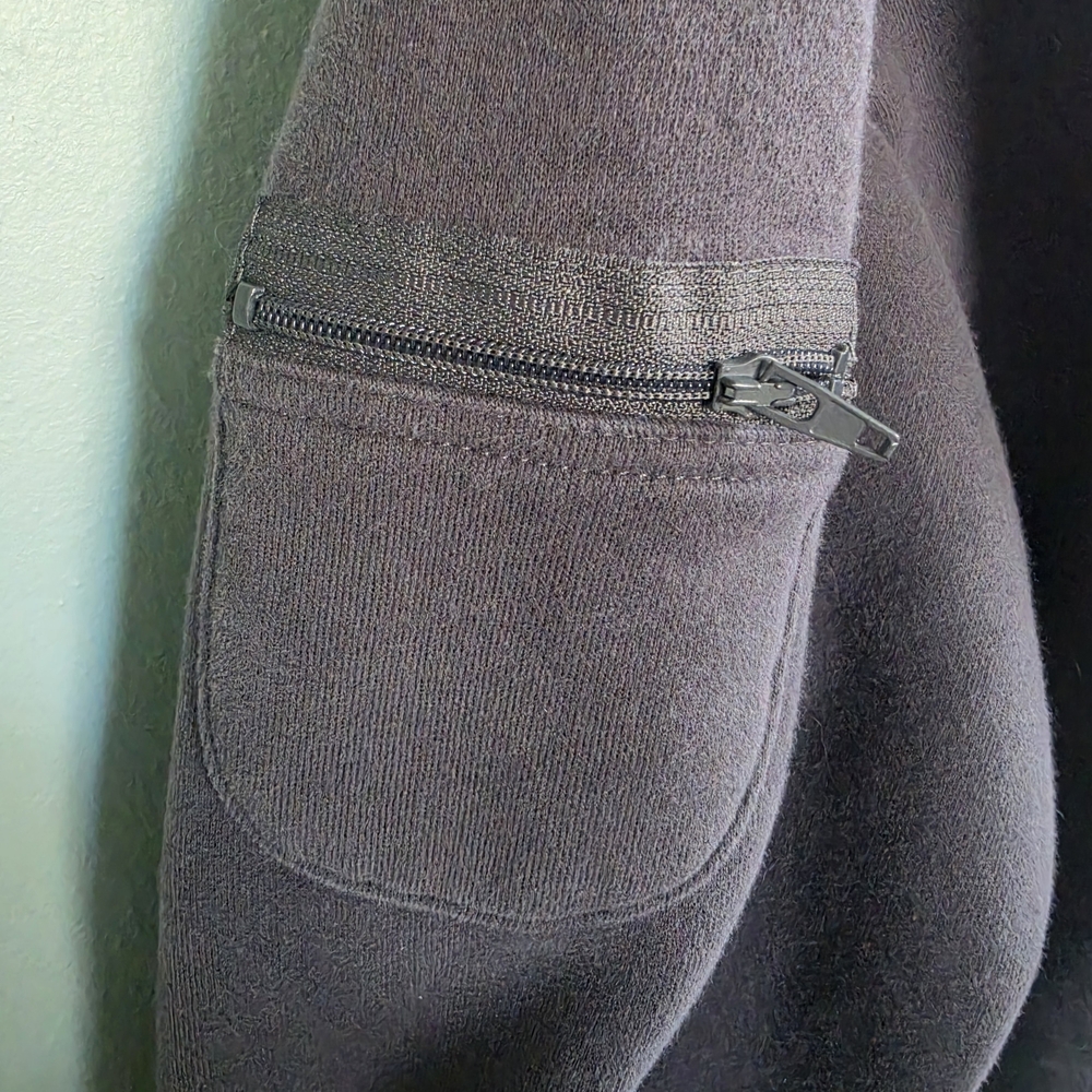 Comfrt Travel Essentials Steel Gray Hoodie-Large - Picture 4 of 6